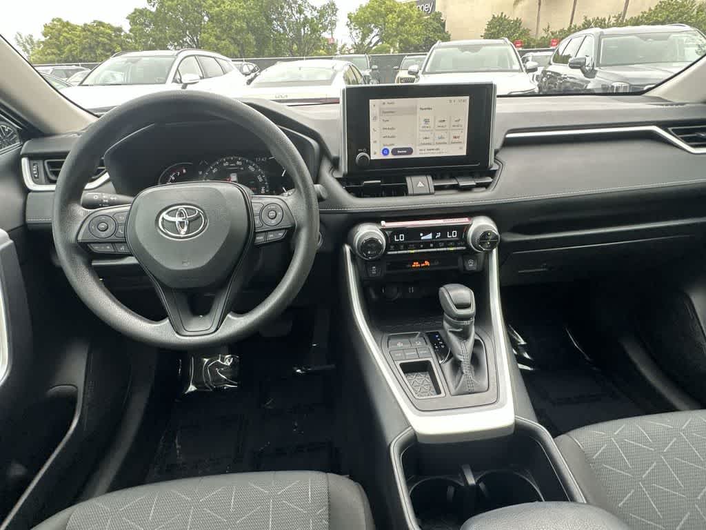 Thumbnail: 2024 Toyota RAV4 - 17