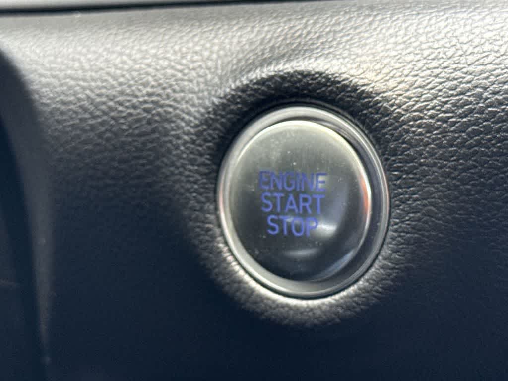 Thumbnail: 2023 Hyundai Sonata - 17