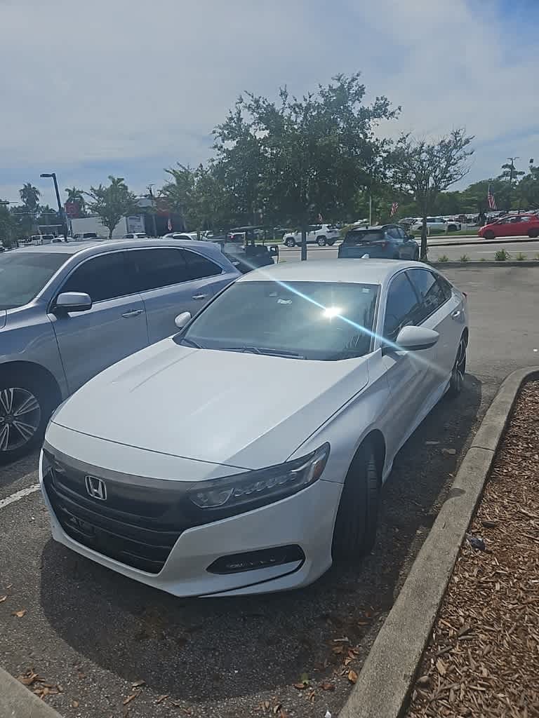 Thumbnail: 2019 Honda Accord - 3