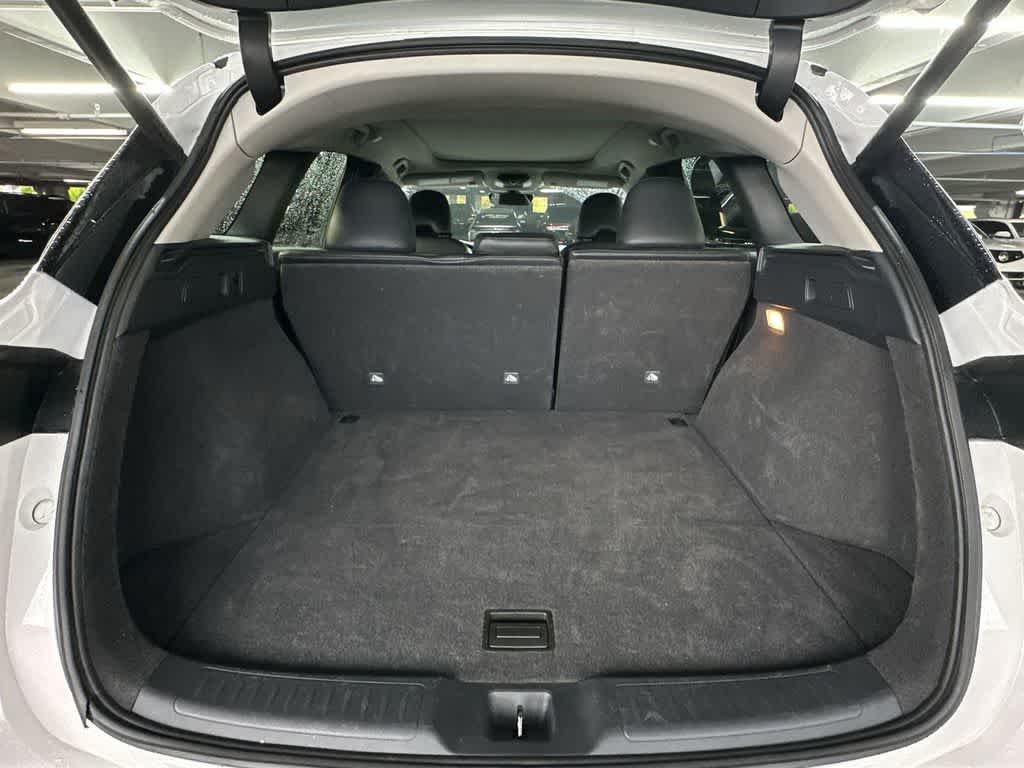 Thumbnail: 2023 INFINITI QX50 - 25