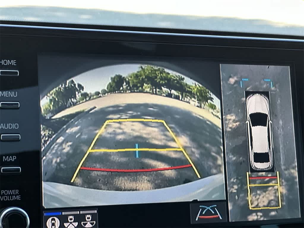 Thumbnail: 2023 Toyota Camry - 19