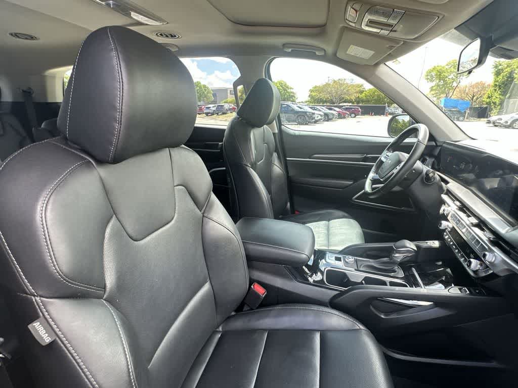 Thumbnail: 2023 Kia Telluride - 27