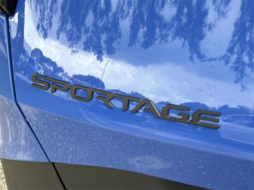 Thumbnail: 2026 Kia Sportage - 10