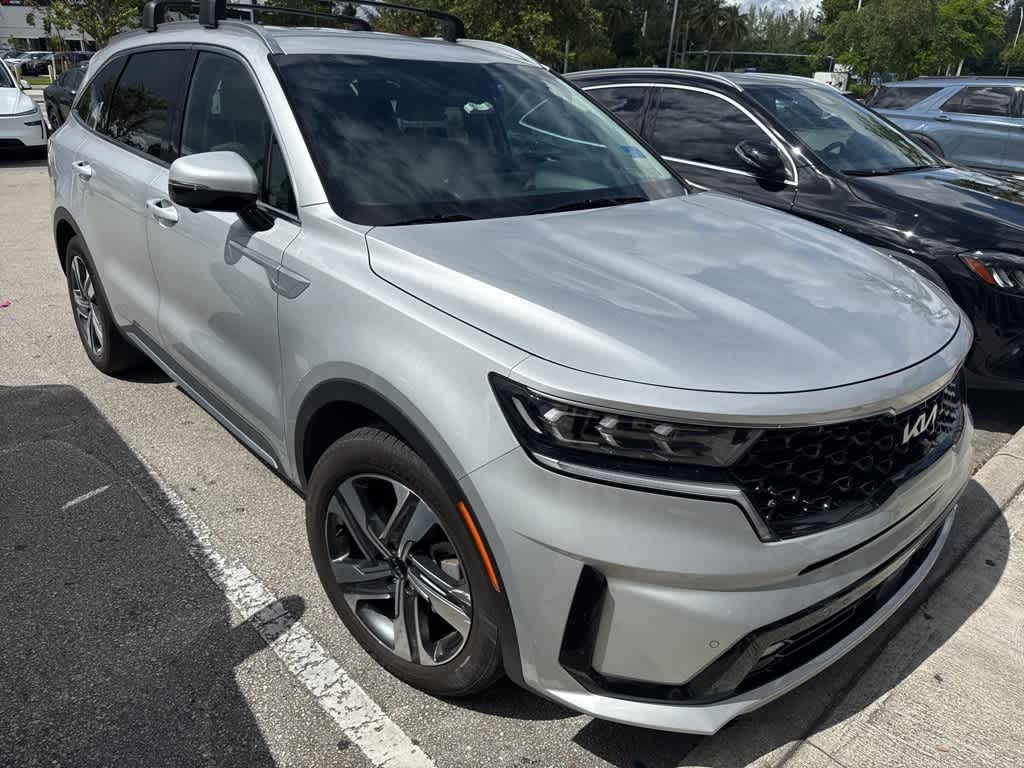 Thumbnail: 2023 Kia Sorento - 5