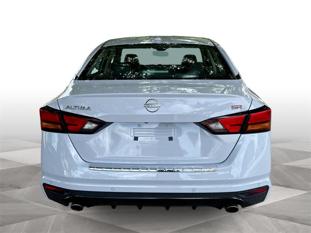 Thumbnail: 2023 Nissan Altima - 7