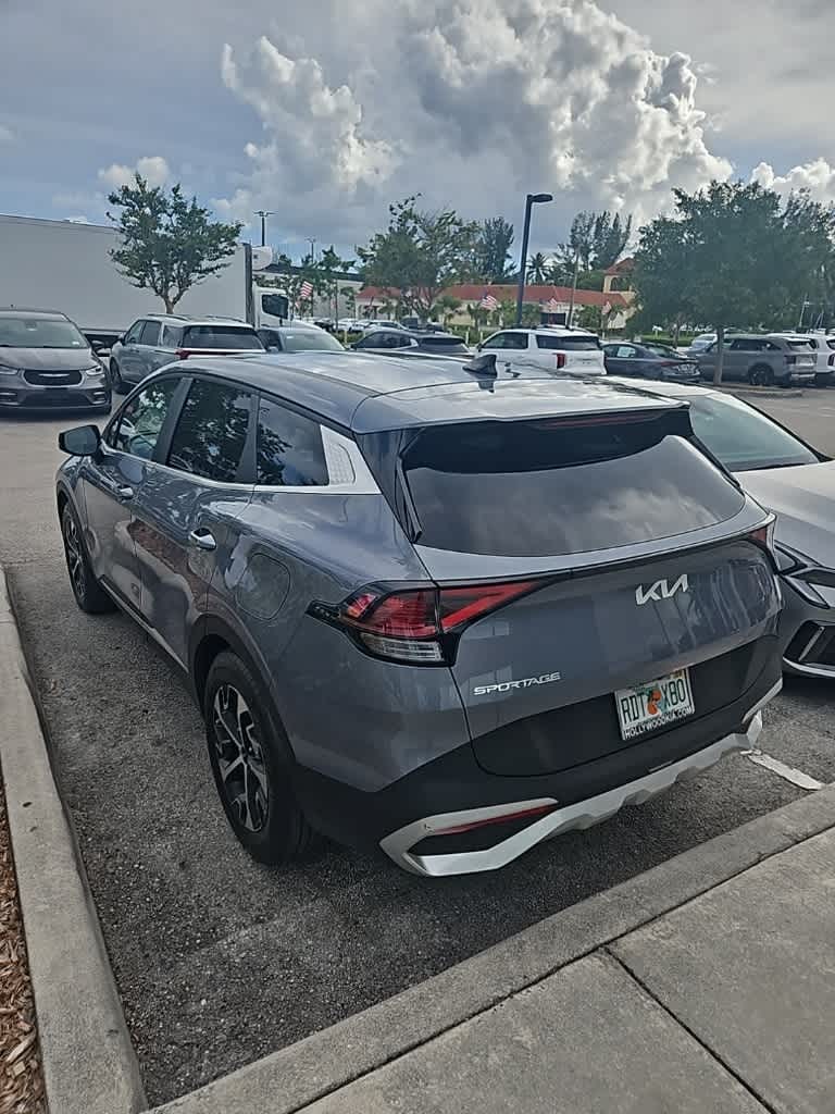 Thumbnail: 2024 Kia Sportage - 16
