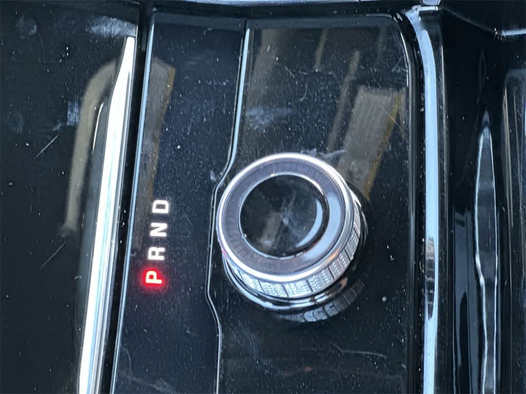 Thumbnail: 2023 Jeep Grand Cherokee L - 21