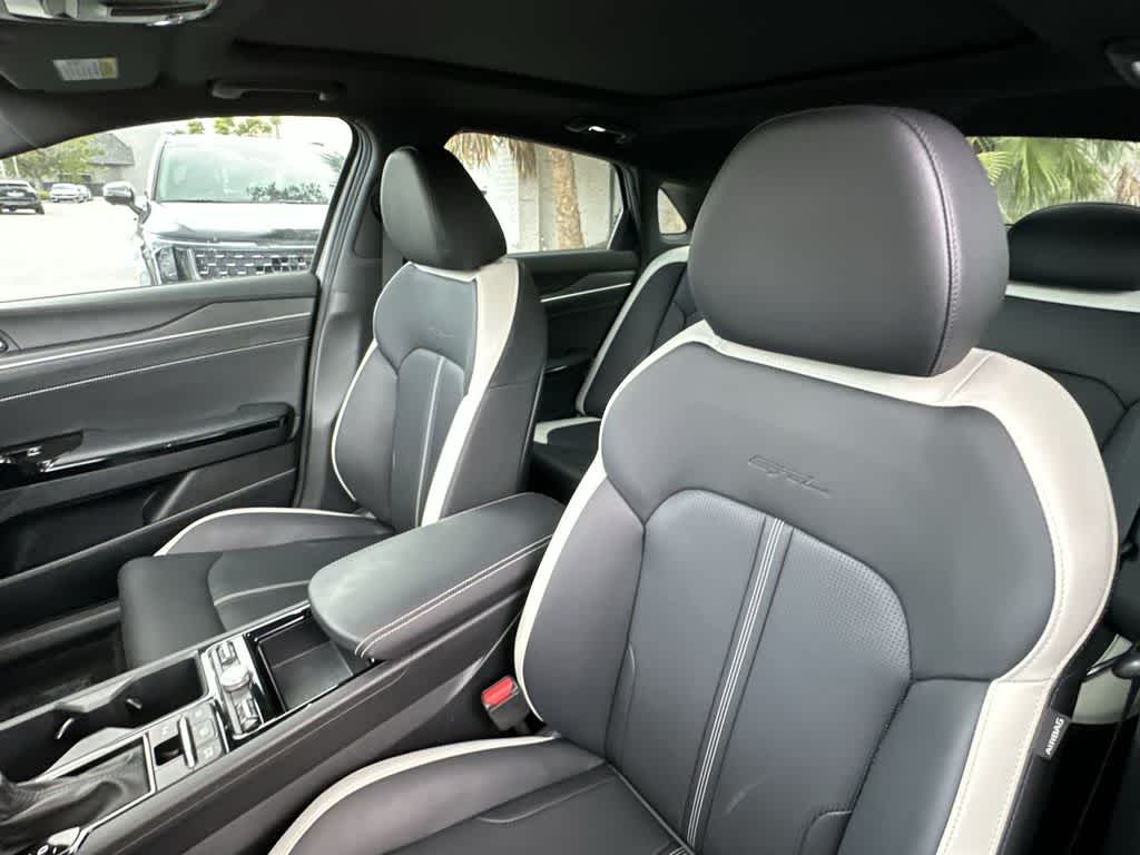 Thumbnail: 2025 Kia K5 - 21