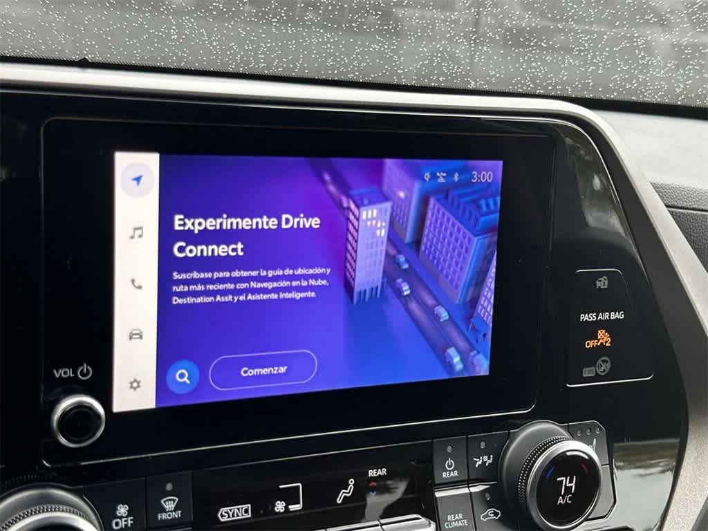 Thumbnail: 2023 Toyota Highlander - 18