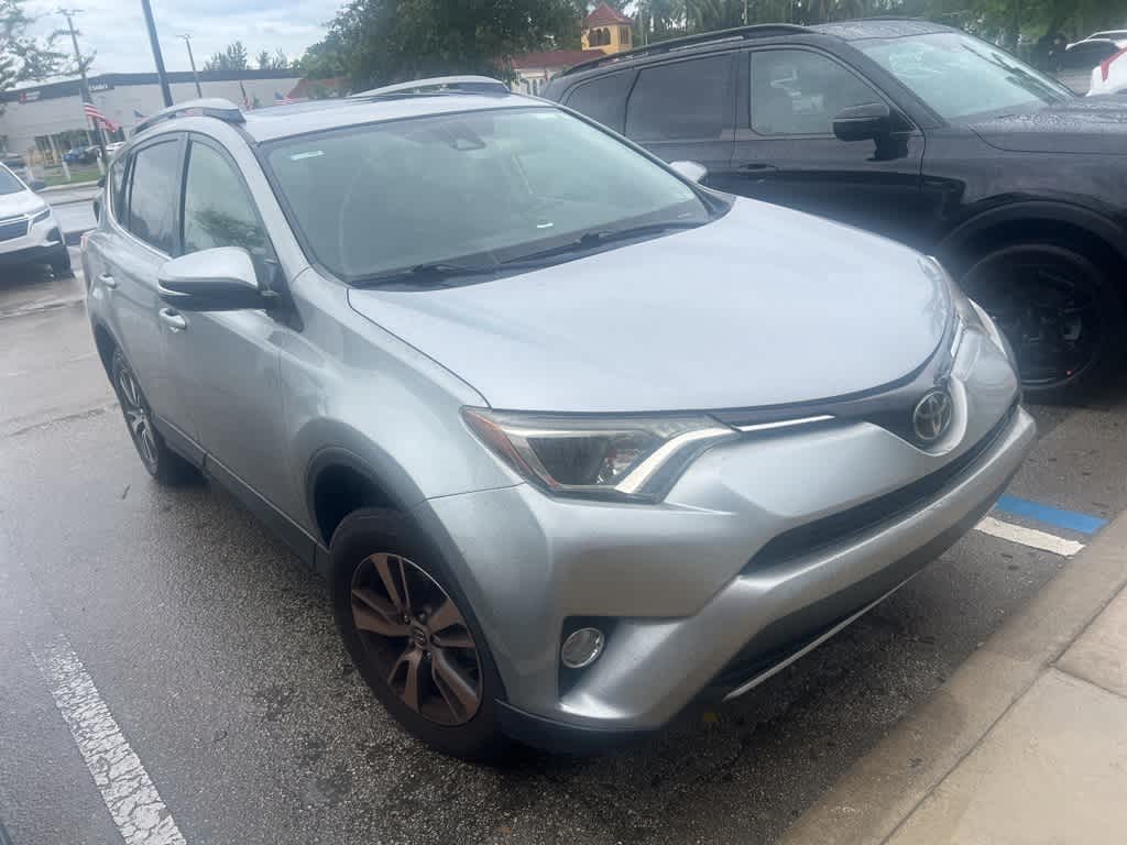 2018 Toyota RAV4 XLE -
                Doral, FL