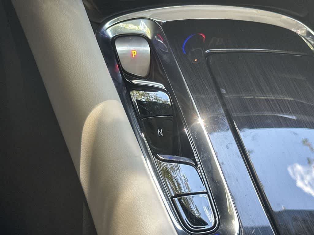 Thumbnail: 2024 Buick Enclave - 21