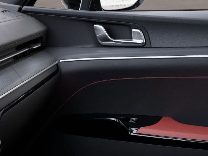 Thumbnail: 2025 Kia K5 - 23