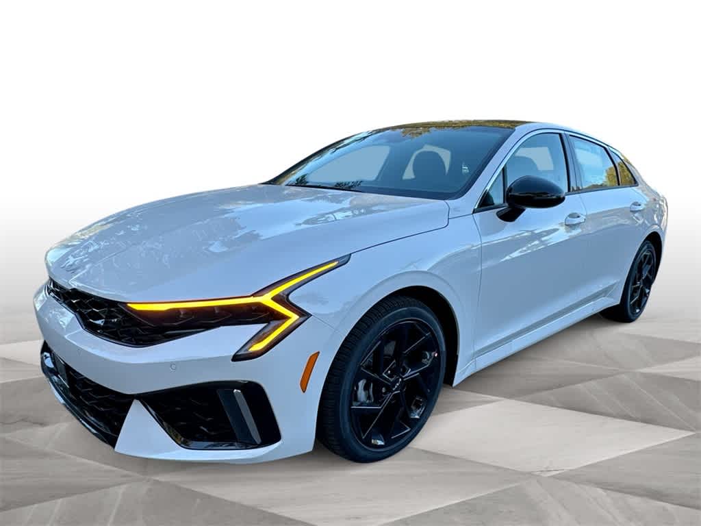 Thumbnail: 2026 Kia K5 - 1