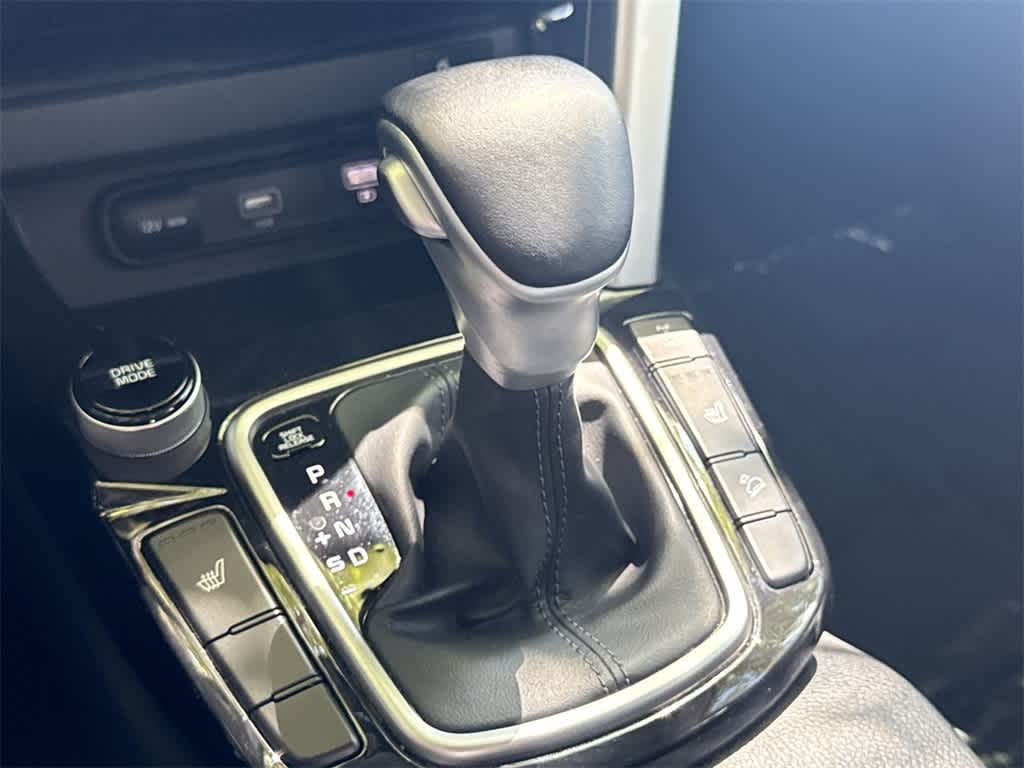Thumbnail: 2023 Kia Seltos - 21