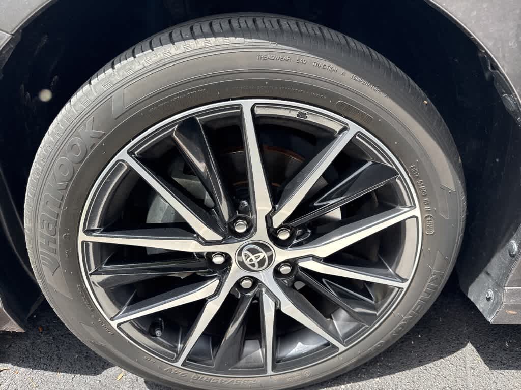 Thumbnail: 2023 Toyota Camry - 8
