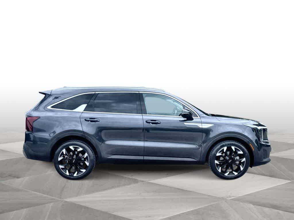 Thumbnail: 2025 Kia Sorento - 9