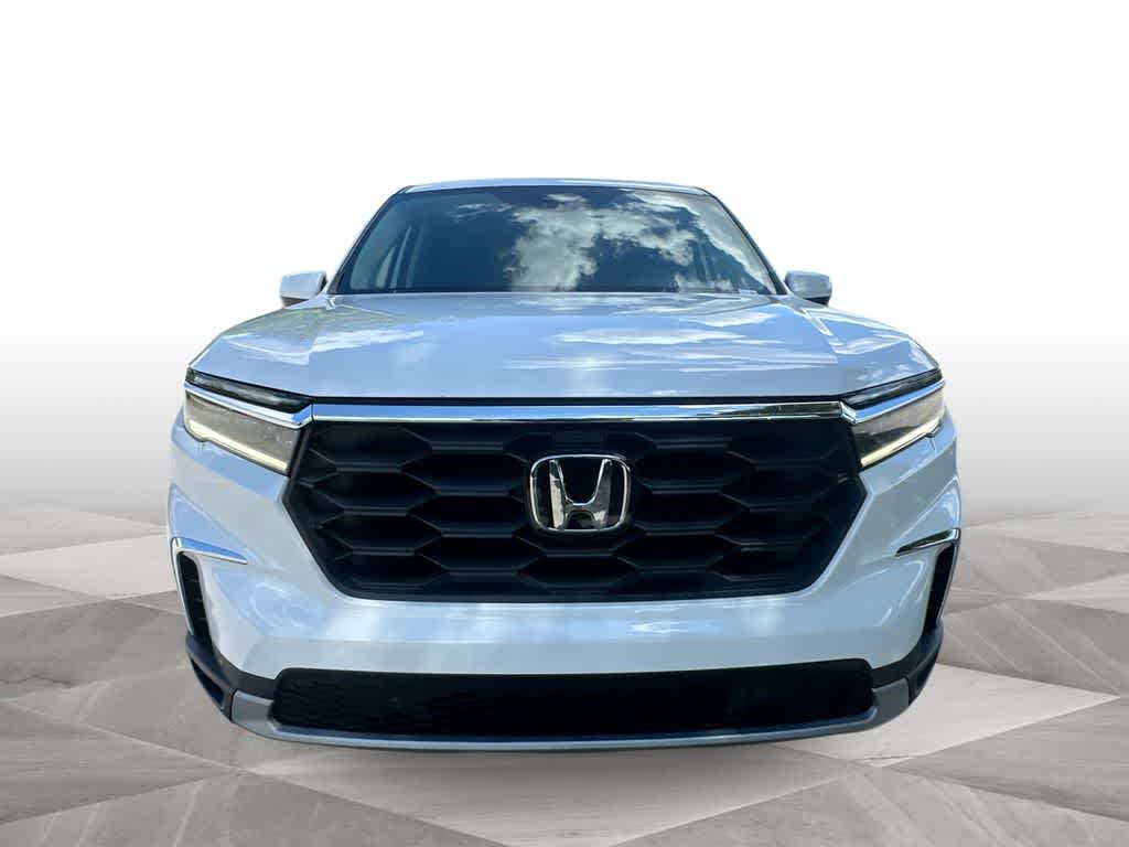 Thumbnail: 2023 Honda Pilot - 3