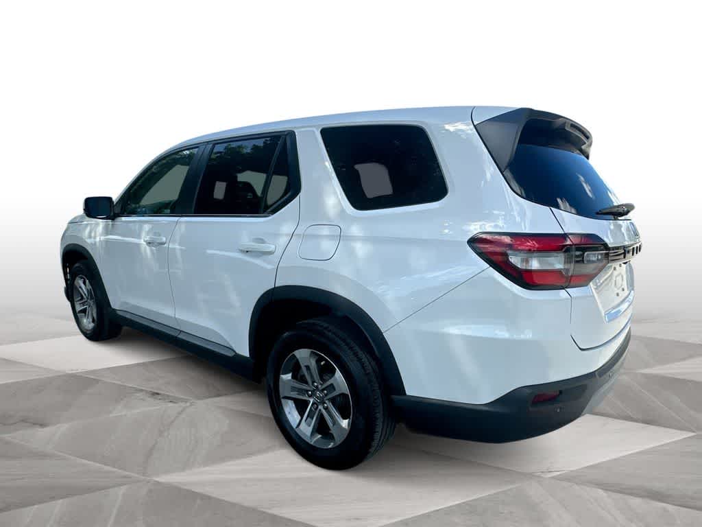 Thumbnail: 2023 Honda Pilot - 6