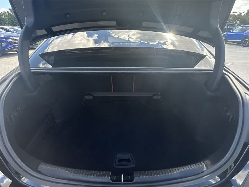 Thumbnail: 2022 Mercedes-Benz C-Class - 25