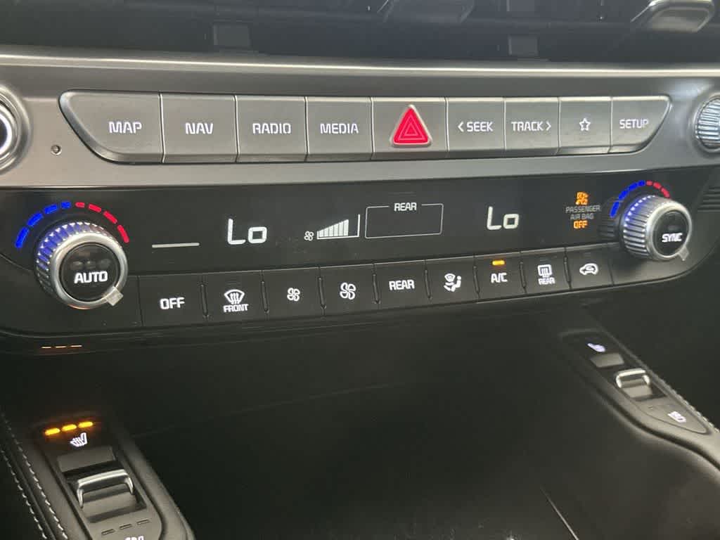 Thumbnail: 2024 Kia Telluride - 20