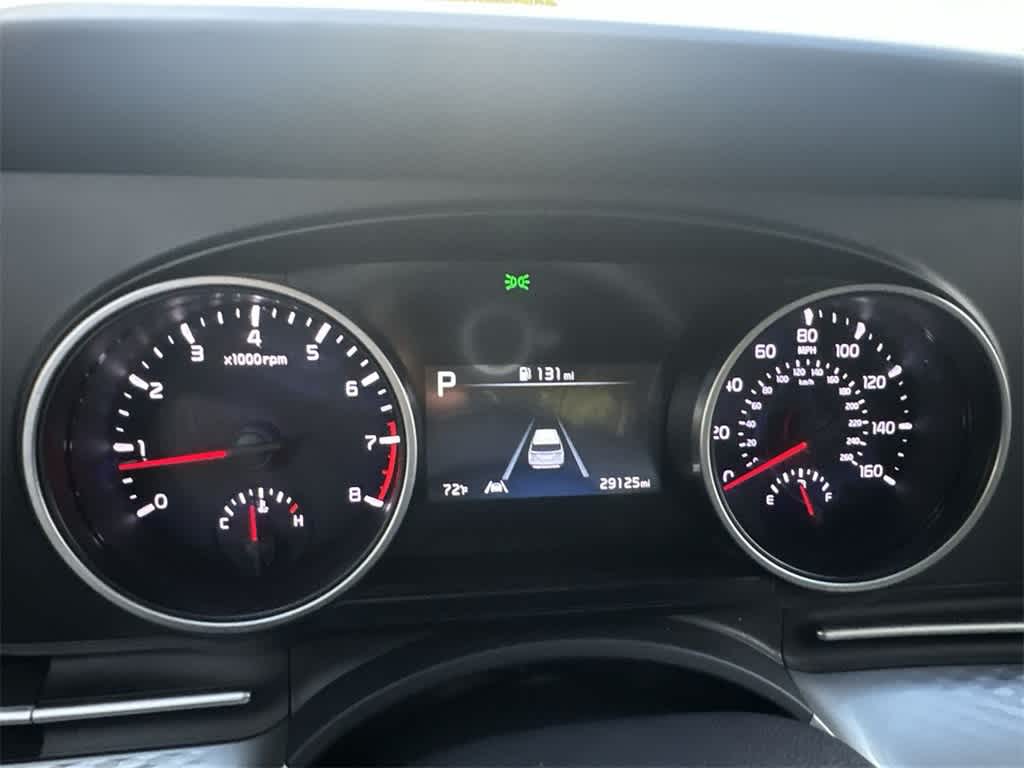 Thumbnail: 2023 Kia Carnival - 16