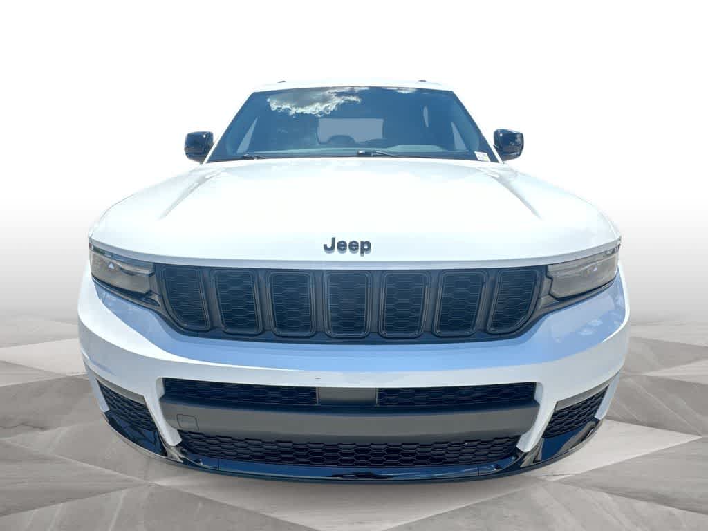Thumbnail: 2024 Jeep Grand Cherokee L - 3