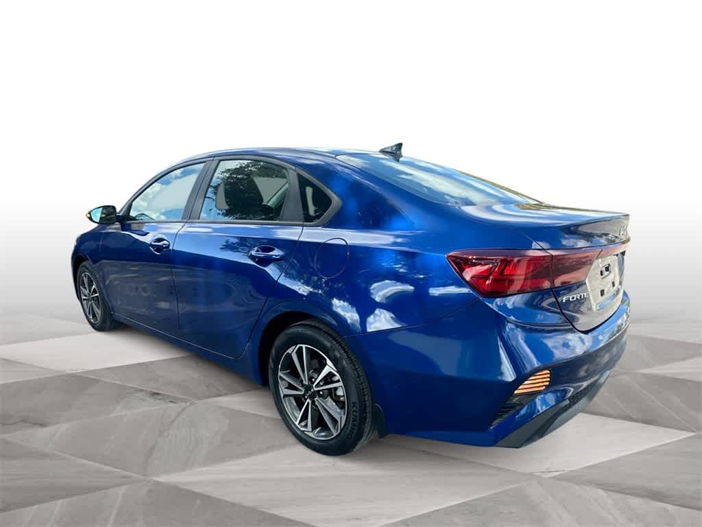 Thumbnail: 2023 Kia Forte - 6