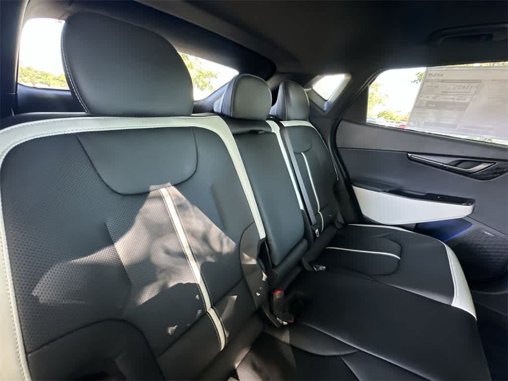 Thumbnail: 2025 Kia EV6 - 26