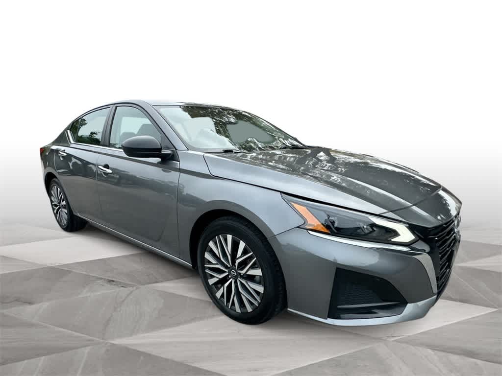 Thumbnail: 2024 Nissan Altima - 2