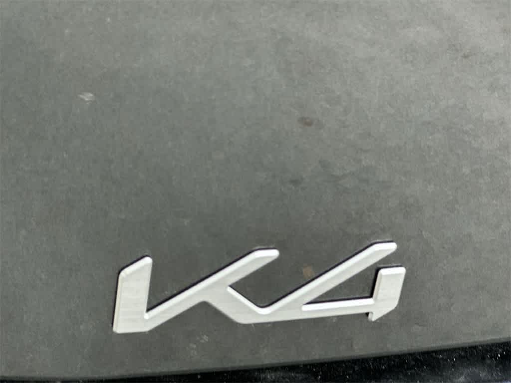 Thumbnail: 2025 Kia K4 - 10