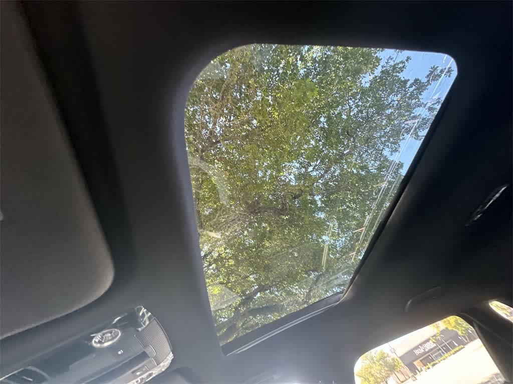 Thumbnail: 2025 Kia EV6 - 17