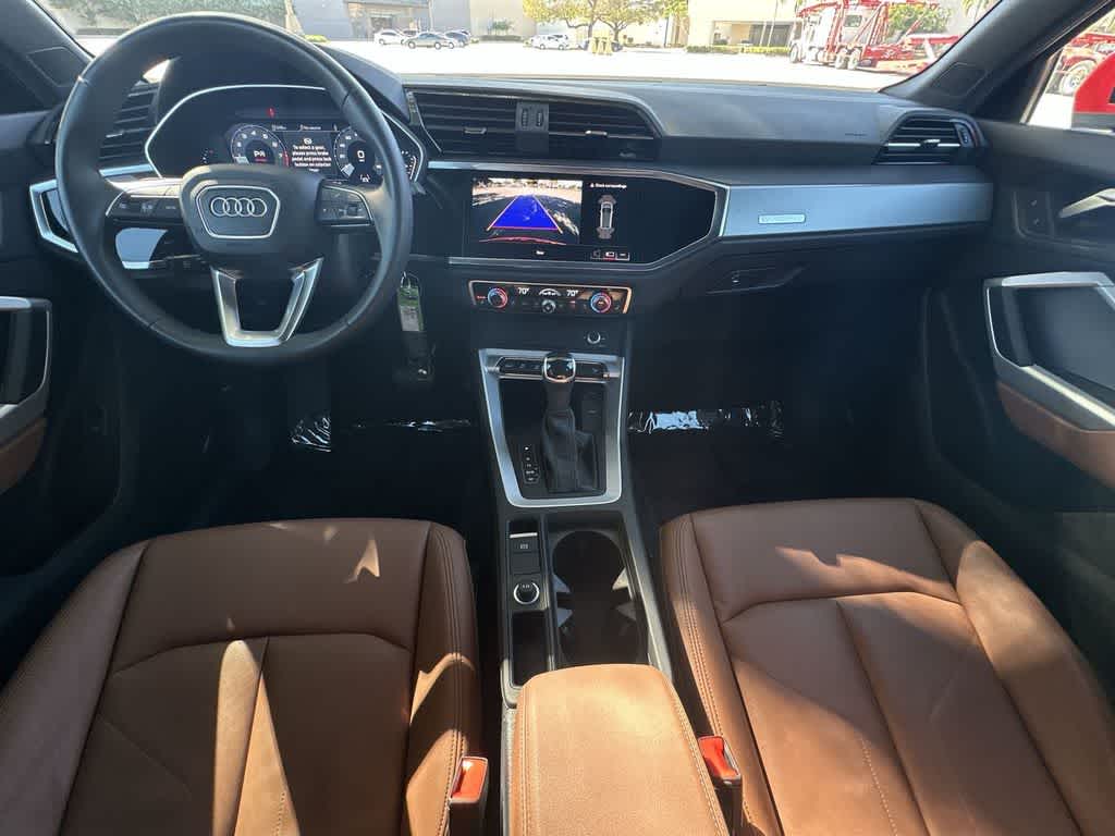 Thumbnail: 2025 Audi Q3 - 24