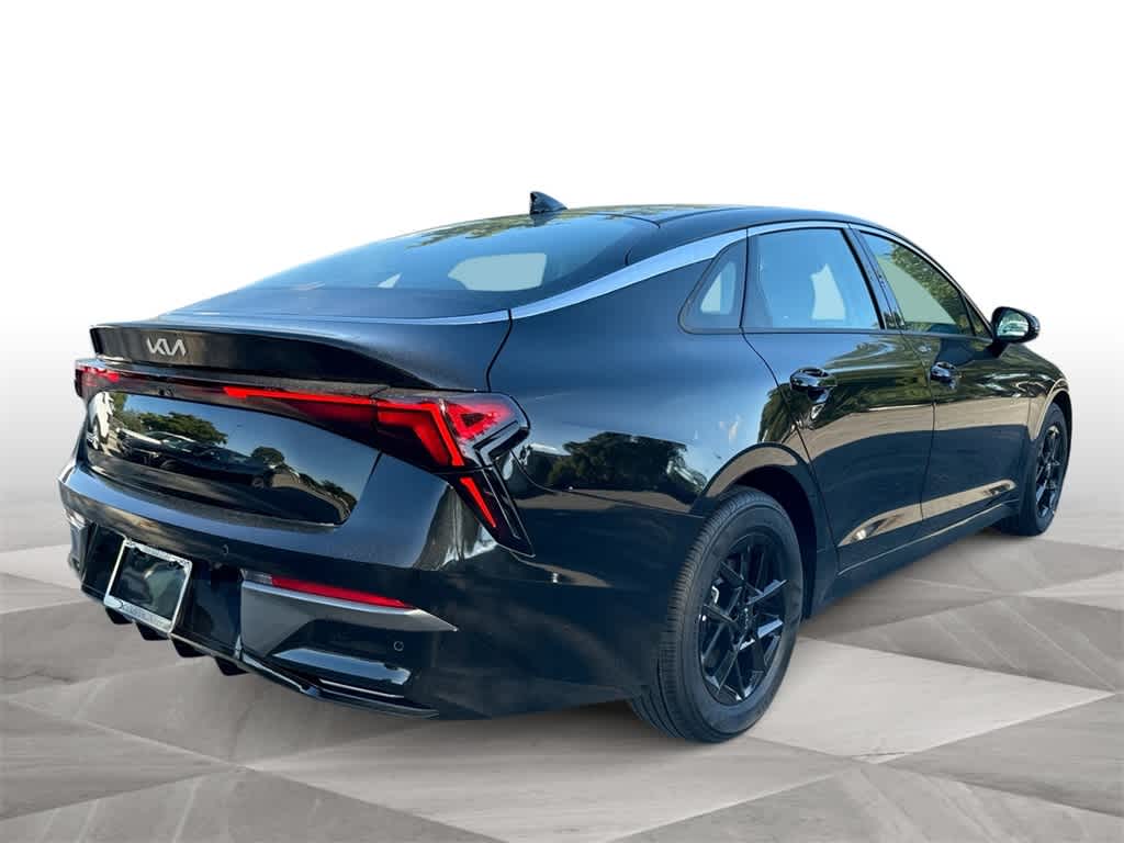 Thumbnail: 2026 Kia K5 - 8