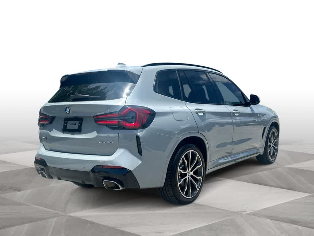 Thumbnail: 2022 BMW X3 - 8