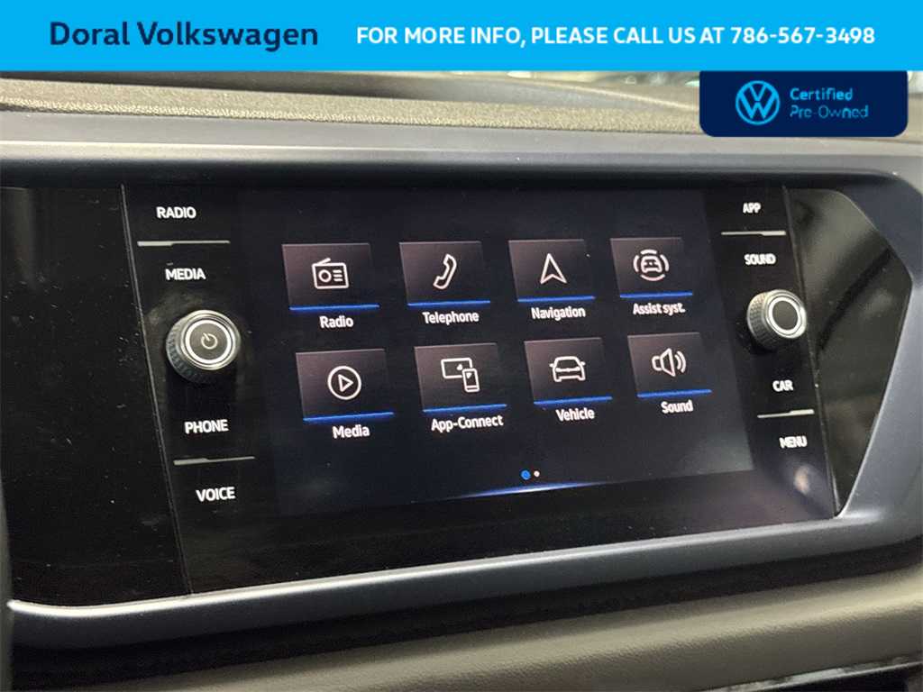 Thumbnail: 2022 Volkswagen Taos - 18
