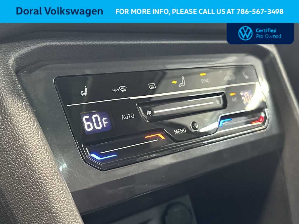 Thumbnail: 2023 Volkswagen Tiguan - 20