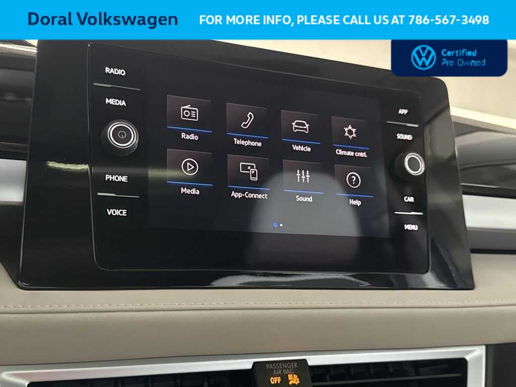 Thumbnail: 2025 Volkswagen Taos - 18
