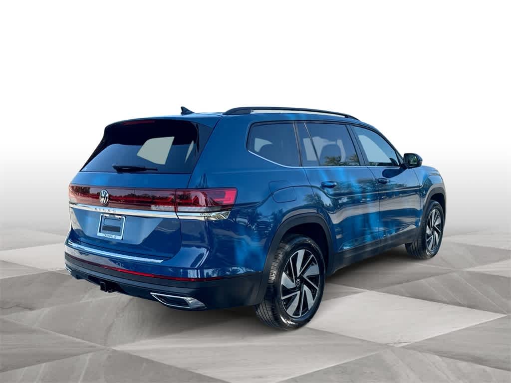 2025 Volkswagen Atlas SE 8