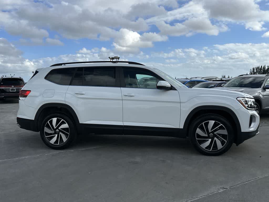 Thumbnail: 2024 Volkswagen Atlas - 18