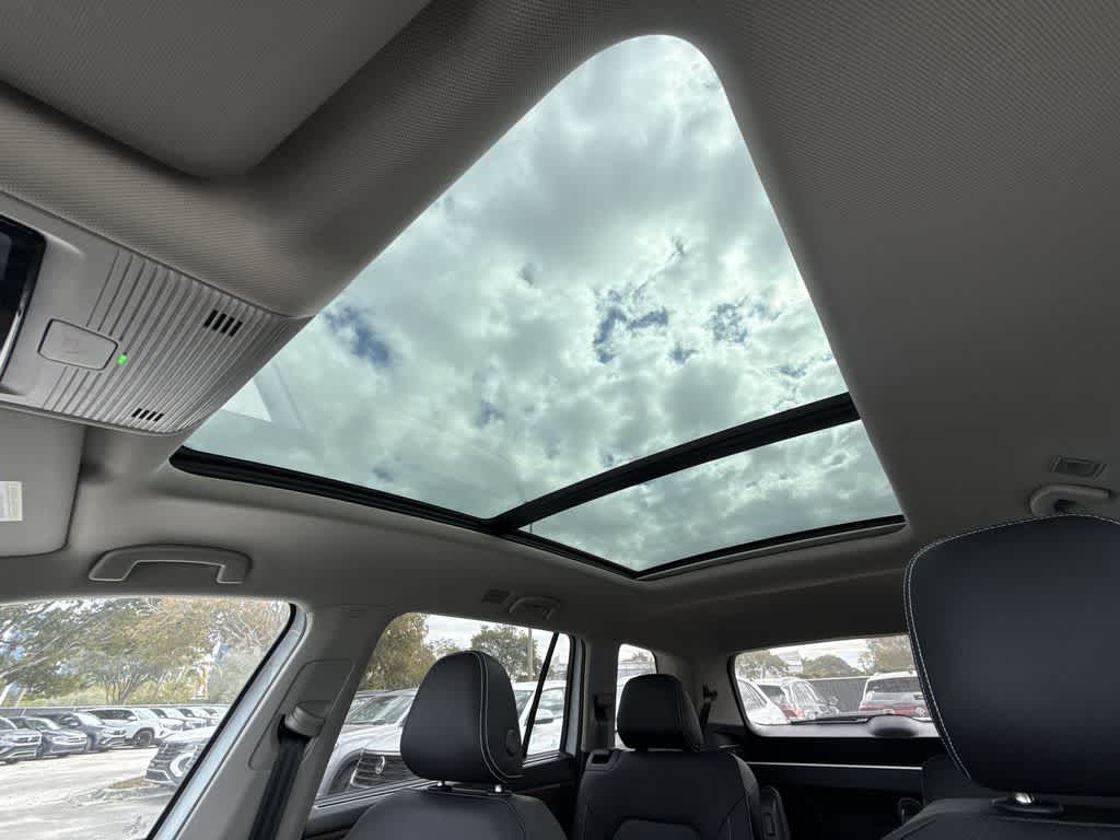 Thumbnail: 2026 Volkswagen Atlas - 17