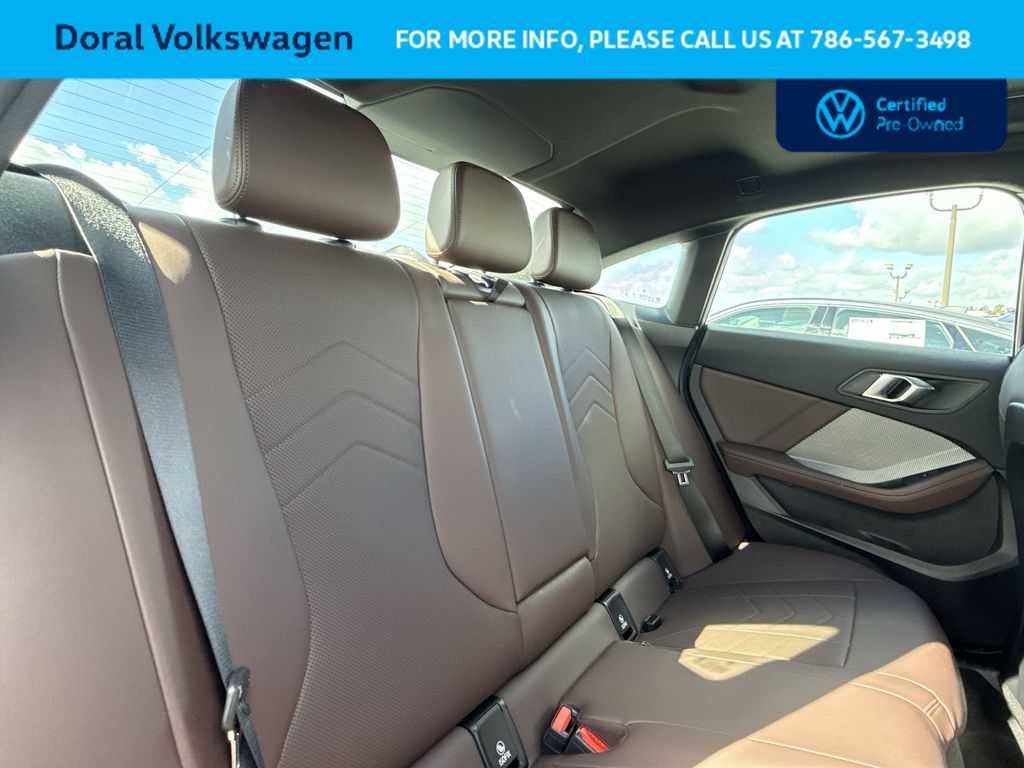 Thumbnail: 2025 BMW 2 Series - 26