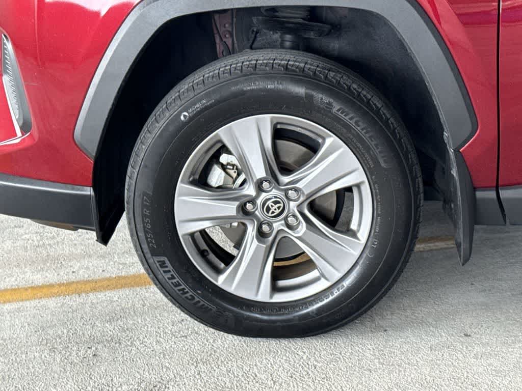 Thumbnail: 2024 Toyota RAV4 - 11