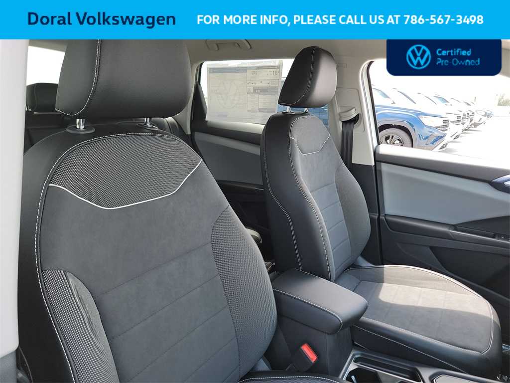 2023 Volkswagen Taos SE 30