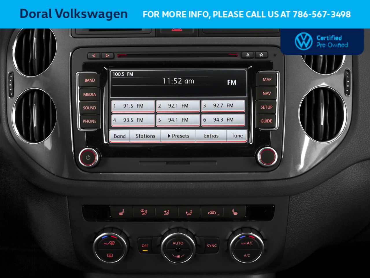 Thumbnail: 2017 Volkswagen Tiguan - 10