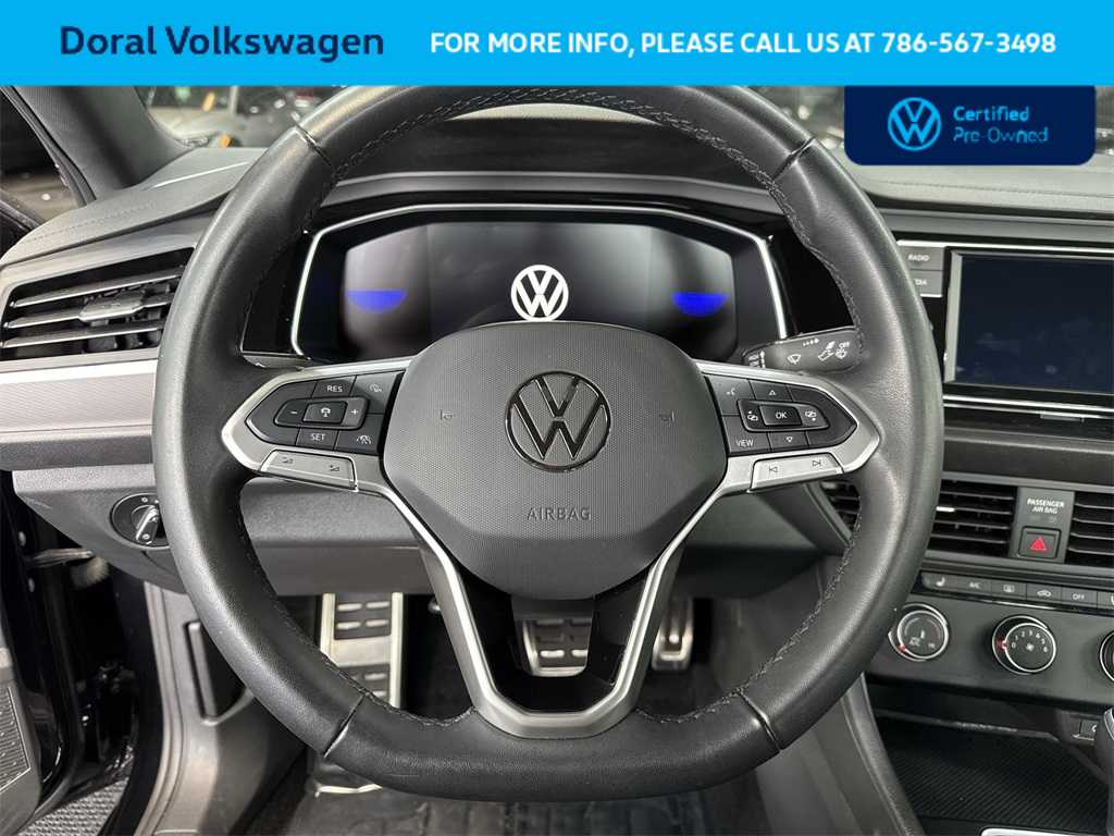 Thumbnail: 2024 Volkswagen Jetta - 15