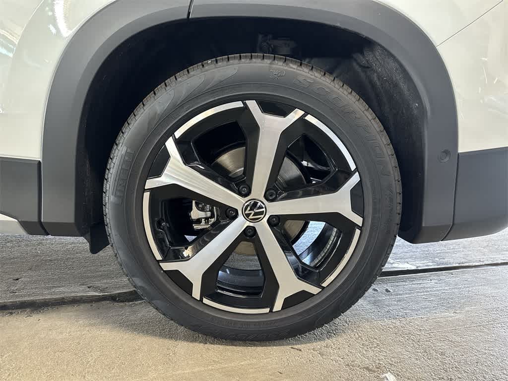 Thumbnail: 2026 Volkswagen Tiguan - 11