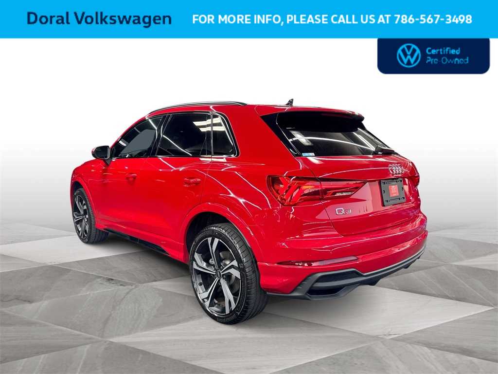 Thumbnail: 2023 Audi Q3 - 6