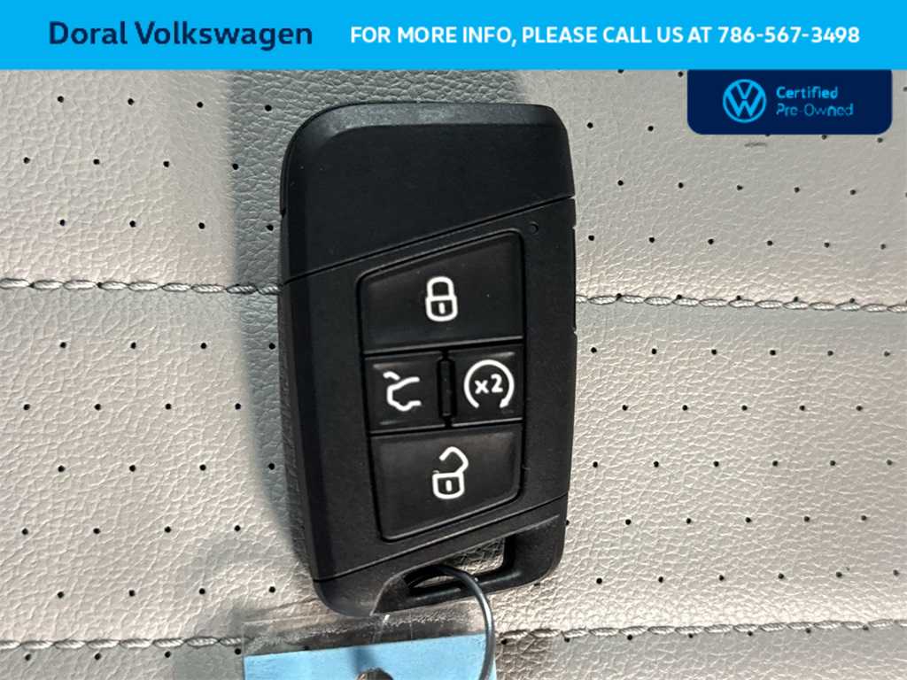 Thumbnail: 2023 Volkswagen Tiguan - 28