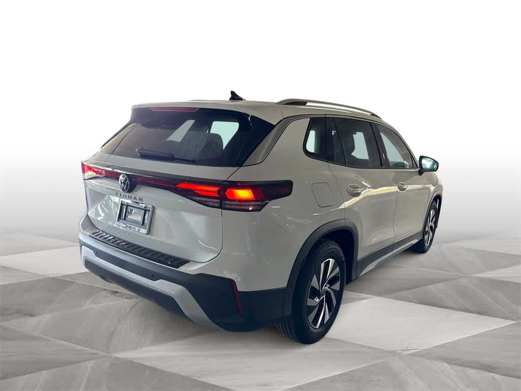 Thumbnail: 2026 Volkswagen Tiguan - 8