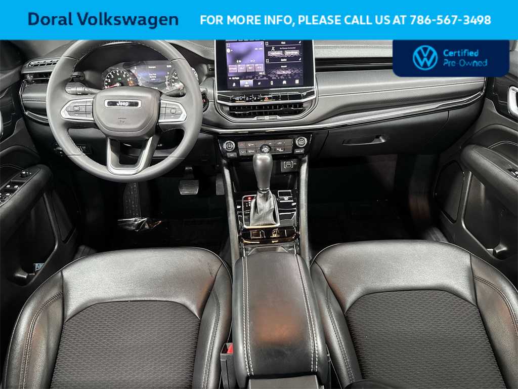 Thumbnail: 2022 Jeep Compass - 24